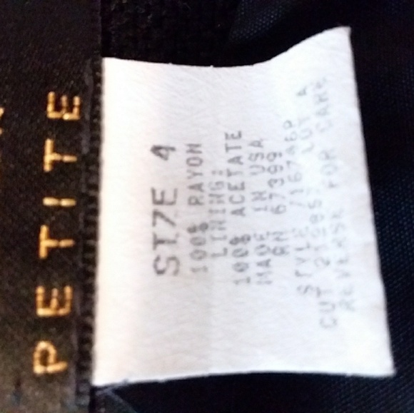 Peplum Dress - Picture 6 of 8